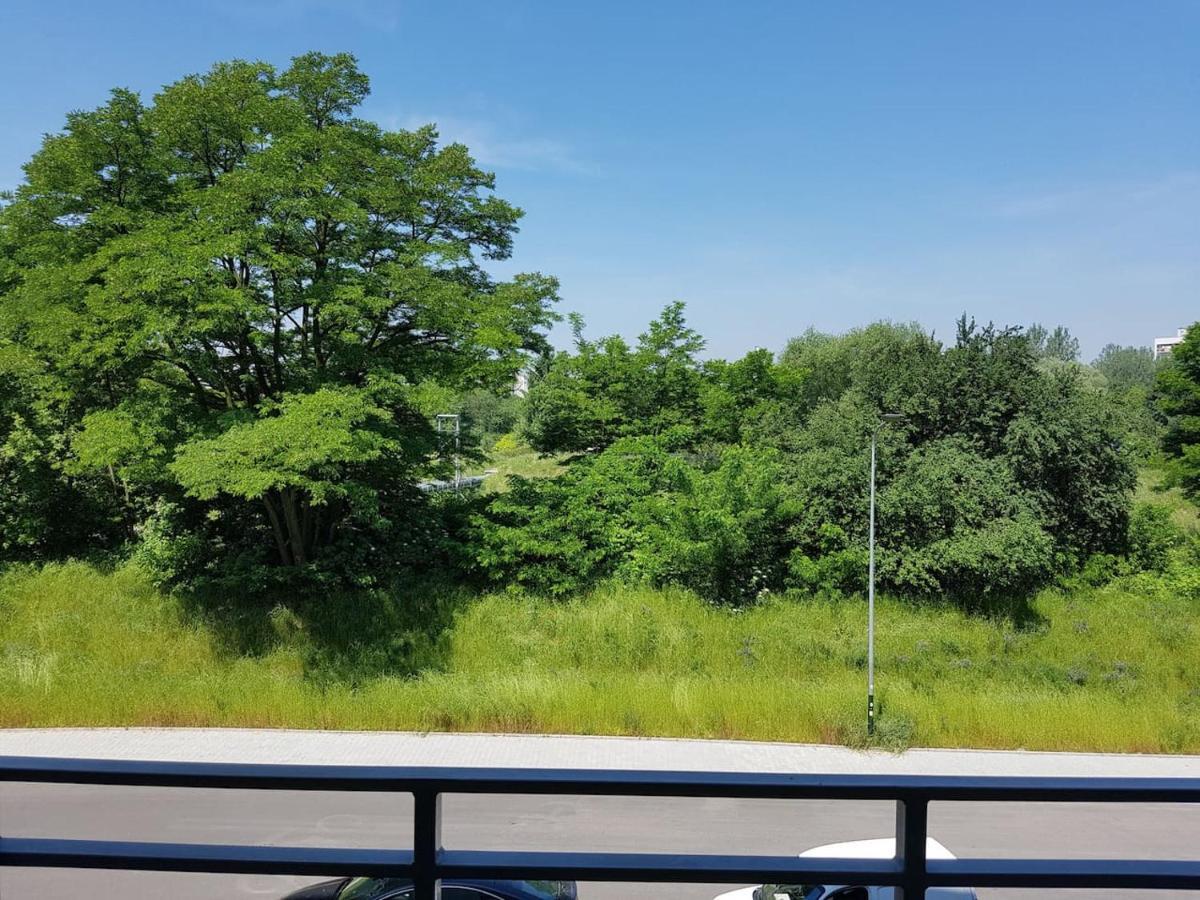 クラクフCosy Studio With Private Garage P4You Plアパートメント エクステリア 写真